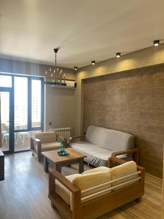 Apartment Near 28 Mall Baku Exteriör bild